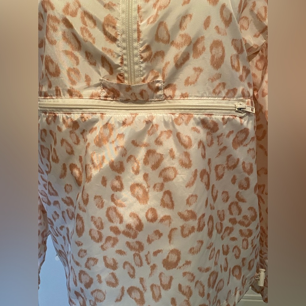 Thread & Supply Leopard Print Pullover Rain Jacke… - image 7